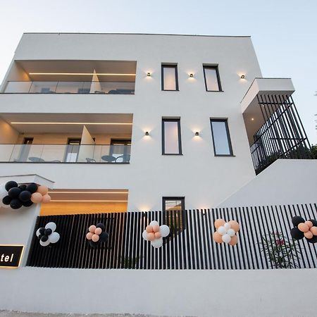 Calma Boutique Hotel Vlore Luaran gambar