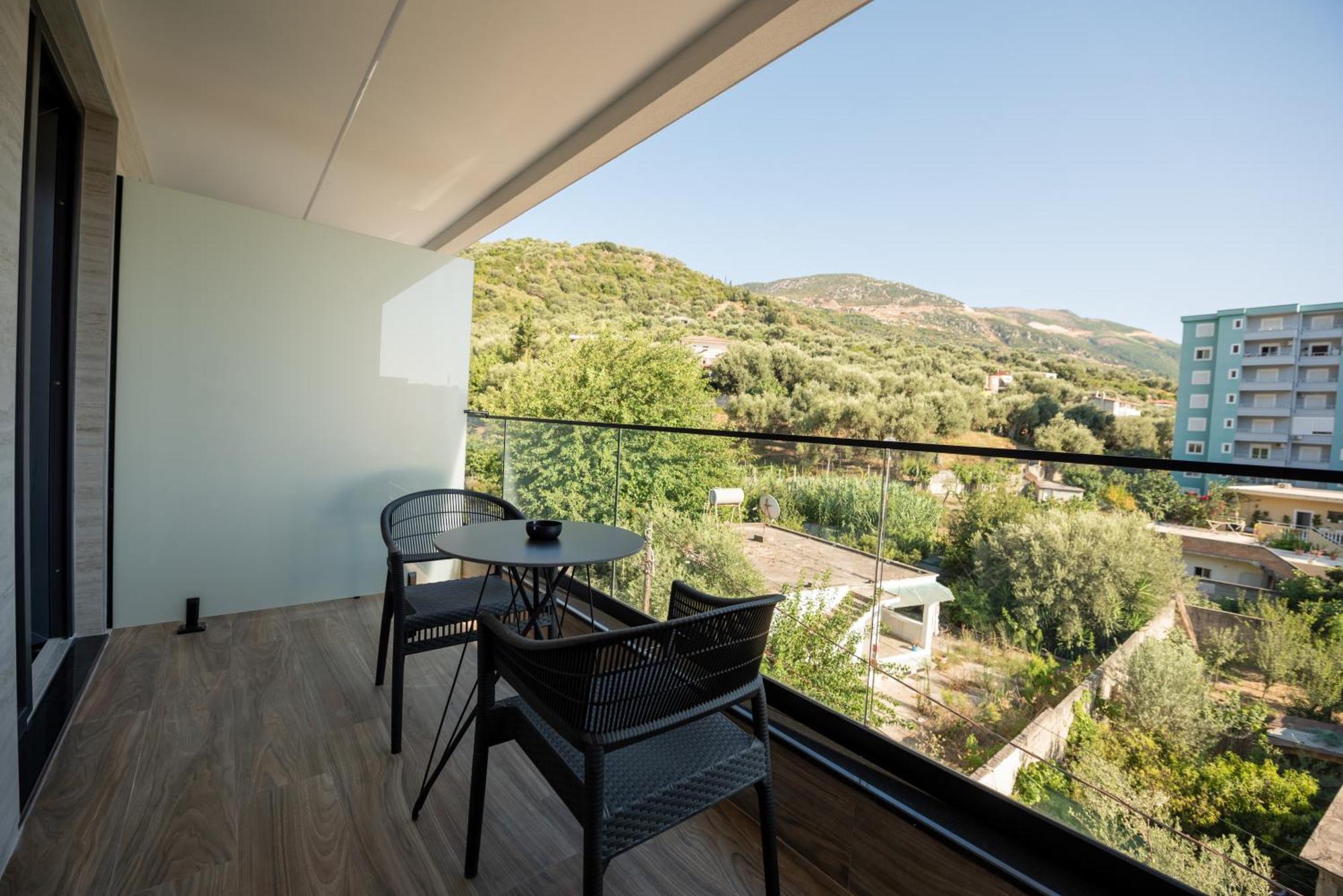 Calma Boutique Hotel Vlore Luaran gambar
