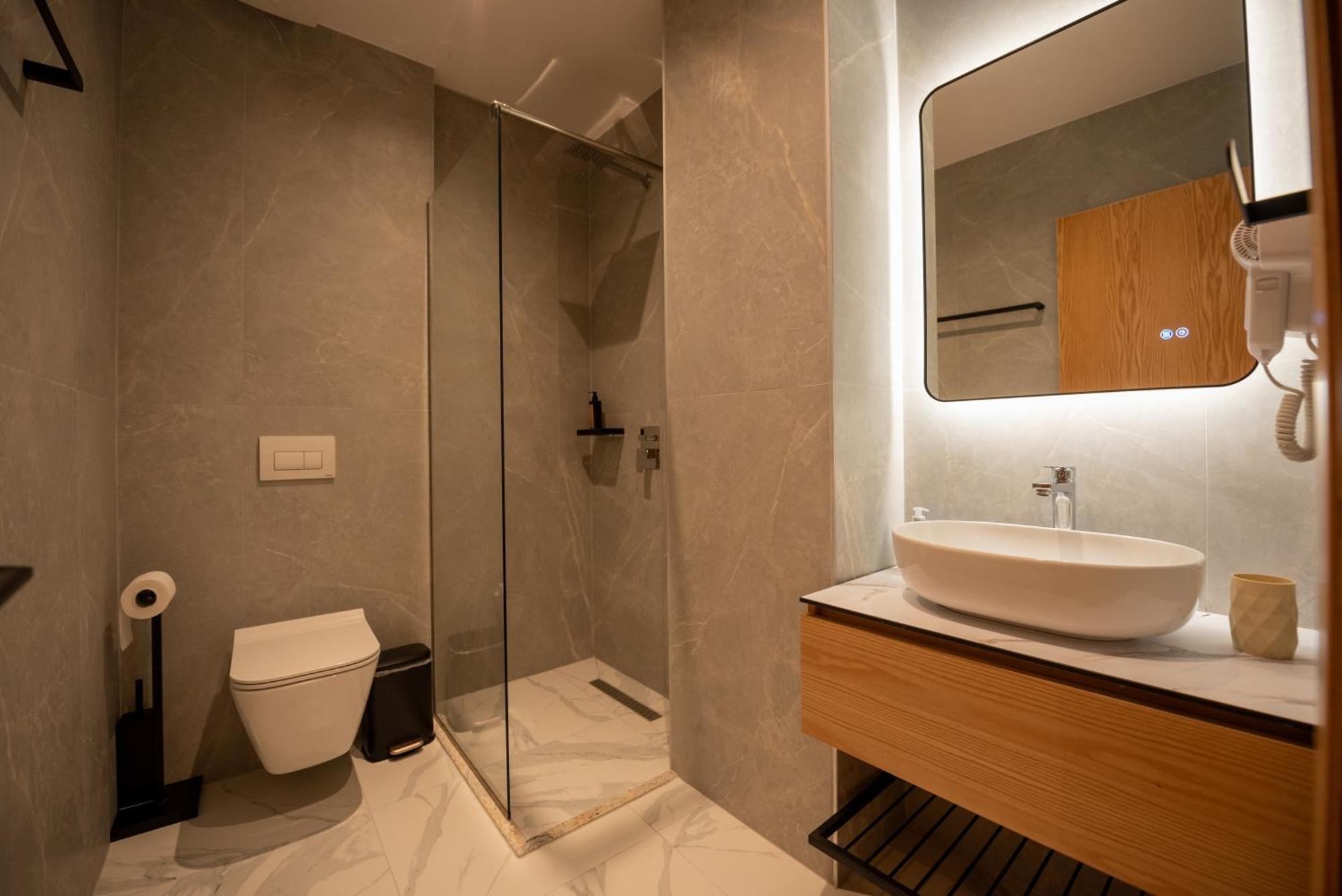 Calma Boutique Hotel Vlore Luaran gambar