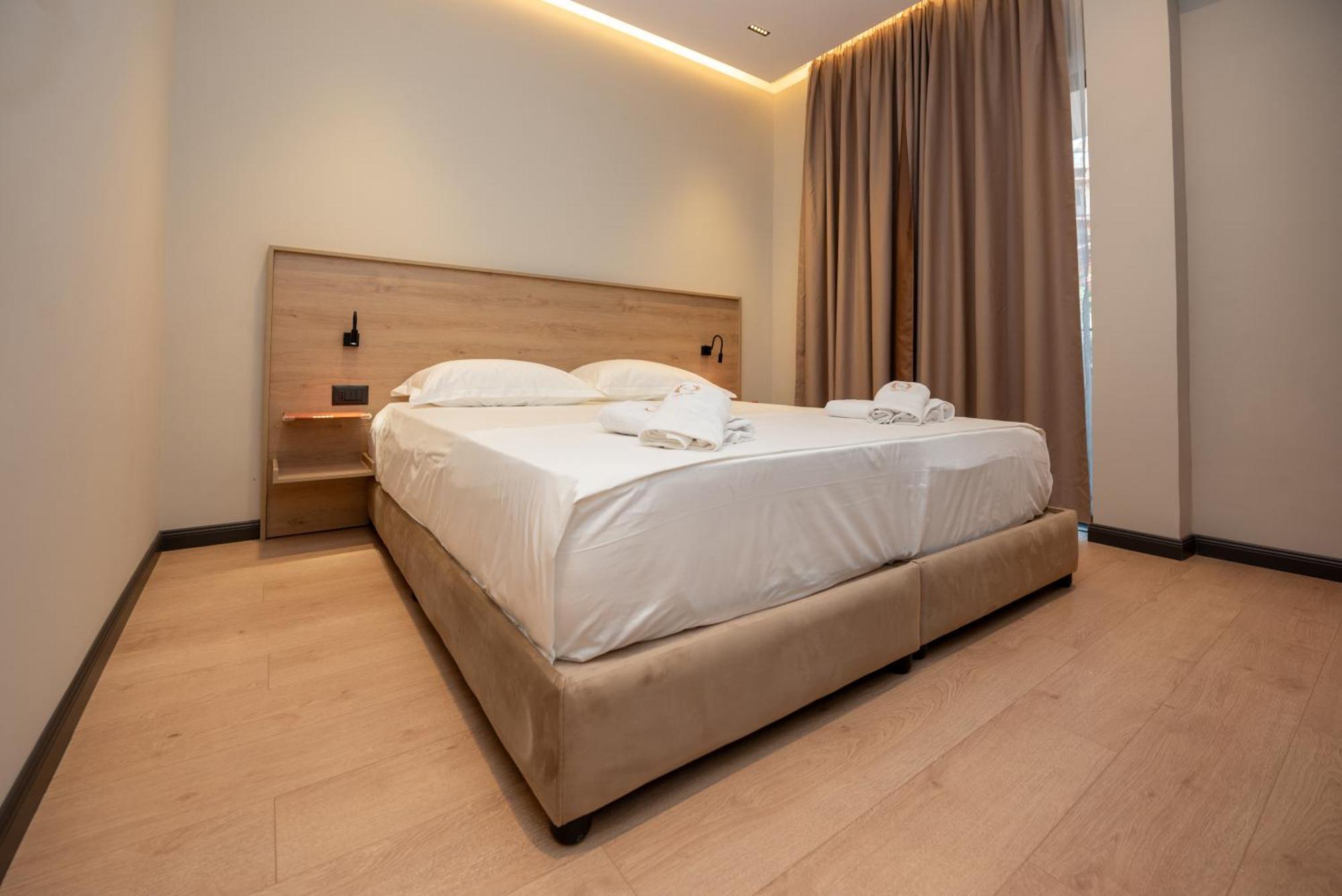 Calma Boutique Hotel Vlore Luaran gambar
